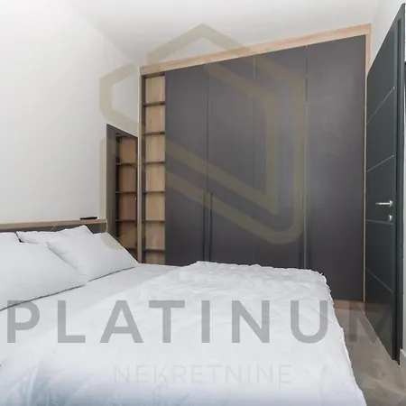 Penthouse Apartment Platinum * Сараево